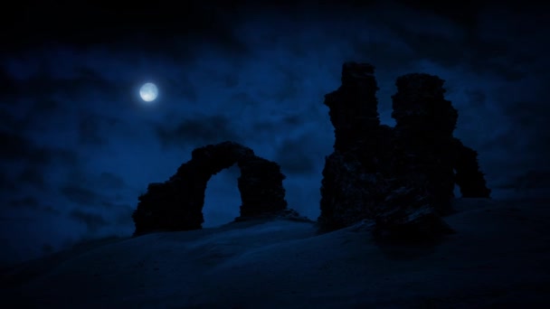 満月の丘の上に城の遺跡 — ストック動画