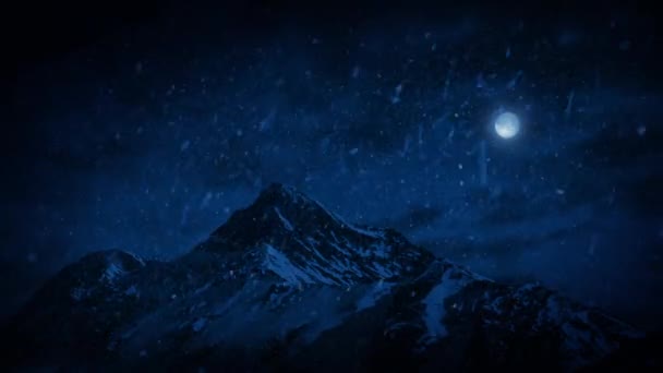 Neige tombant sur les montagnes la nuit — Video