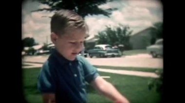 1950'lerde çocuk oyuncak uçak - Vintage 8 mm ile çalış