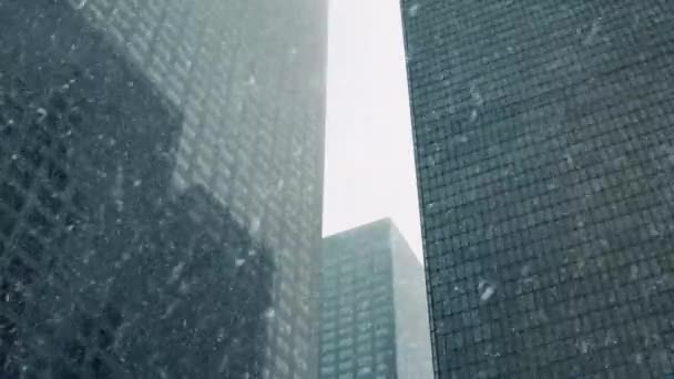 Wolkenkrabbers In de sneeuwstorm — Stockvideo