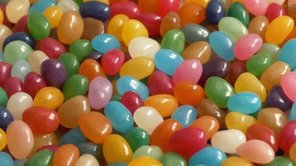 Jelly Bean Caramelo Giratorio Primer Plano — Vídeo de stock