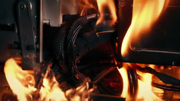 Draden Machines Die Brand Worden Vernietigd — Stockvideo