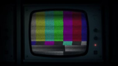 Elle Hatalı Sinyal TV Monitörünü Aç