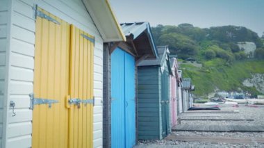 Renkli Sahil Kulübeleri Dönen Çekim