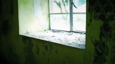 Çürüyen kabarcıklardaki Kırık Pencere Yükselen Vuruşu
