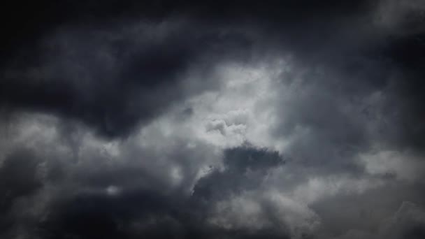 Nuvens de Tempestade Ominosa em Tempo Real — Vídeo de Stock