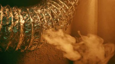 Boru Kanalı Buhar ya da Gaz Sızdırmaya Başlar