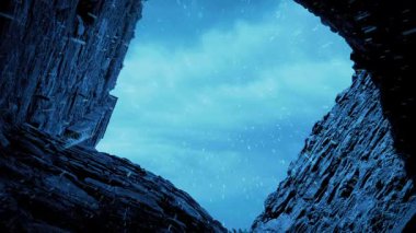 Düşük Açılı Kale 'ye Yağmur ve Şimşek Vuruşu