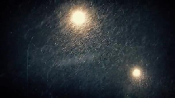 Уличные фонари в снежную погоду — стоковое видео