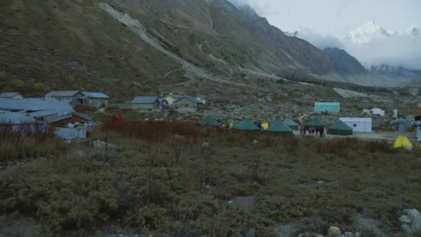 Lodowiec Gangotri trasa trasa obóz Bhojwasa Indie. — Wideo stockowe