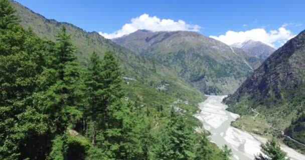 Vista aérea del valle del Ganges en la región del Himalaya India. — Vídeos de Stock