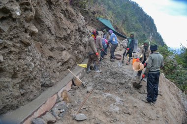 Kedarnath Tapınağı Yeniden Geliştirme, Felaket üstüne Restorasyon. 