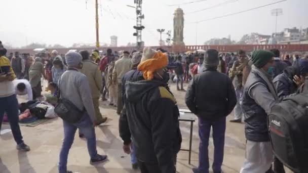 Mass gathering at Mahakumbh Haridwar during Coronavirus pandemic, with safety — Stock Video