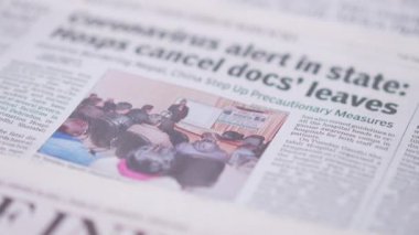 Covid-19 gazete başlıkları. 