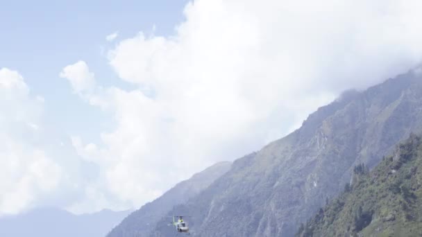 Himalaya Hills landschap tonen Himalaya Hills helikopter op Himalaya heuvels — Stockvideo