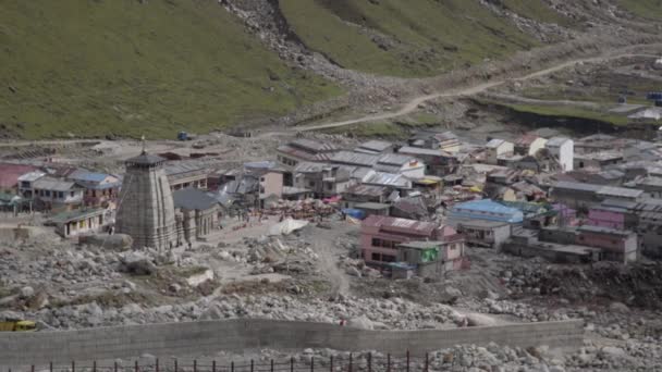 Après une catastrophe dans le temple de Kedarnath Inde. — Video