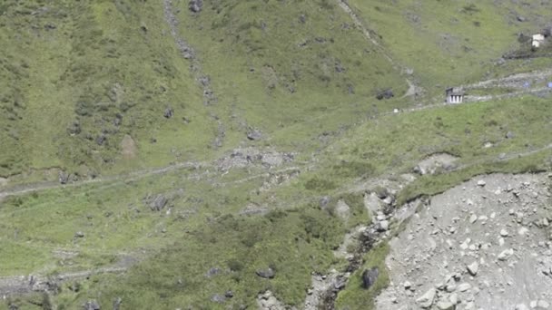 , Rio montanhoso do Himalaia Uma bela vista panorâmica da natureza. — Vídeo de Stock