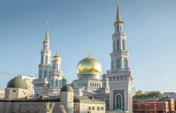 Die größte und höchste Moschee Europas - moskaustadt, russland — Stockfoto