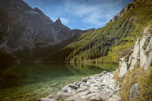 Morskie Oko rybník v polské části Tater — Stock fotografie