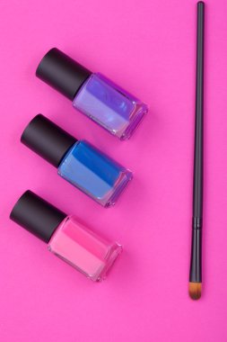 Birçok kozmetik, üstten görünüm.