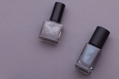 Birçok kozmetik, üstten görünüm.