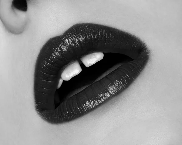 Very beautiful lips. — Stock Photo, Image