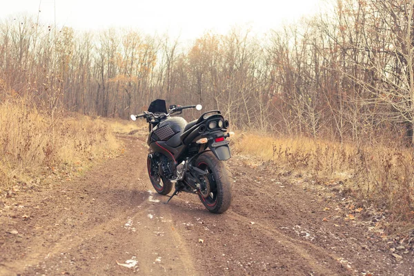 Ucrânia Kiev Novembro 2020 Poderosa Motocicleta Preta Suzuki Gsr600 Outono — Fotografia de Stock