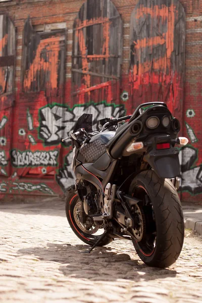 Ukraine Kiev July 2021 Suzuki Gsr600 Sport Black Motorcycle Graffiti — Stock Photo, Image