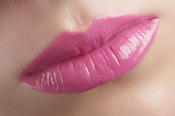 Trace of paint on the lips. — Stock Photo, Image