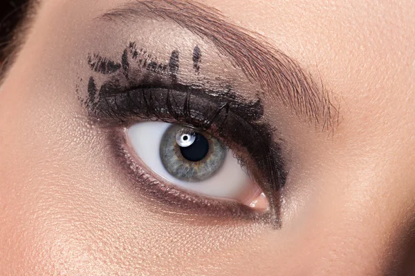 Black eye makeup. — Stock Photo, Image