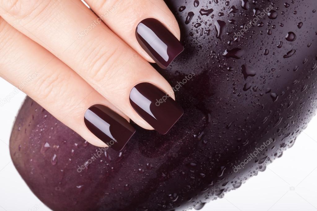 6 Rules For Really Good Polished Nails | SheerLuxe