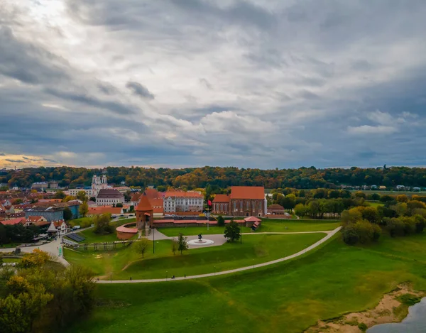 Aerial view of Kaunas castle and oldtown — Stock Photo, Image