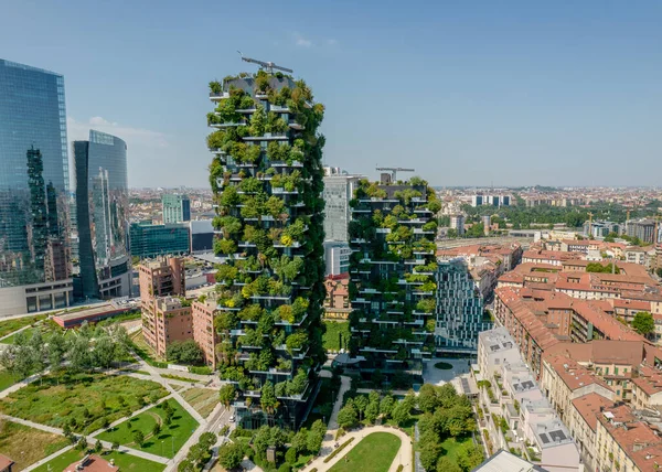 Bosco Verticale 'nin hava fotoğrafı, Milano Dikey Orman, Porta Nuova bölgesi