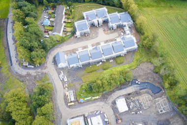 Ev geliştirme inşaatı devam ediyor.