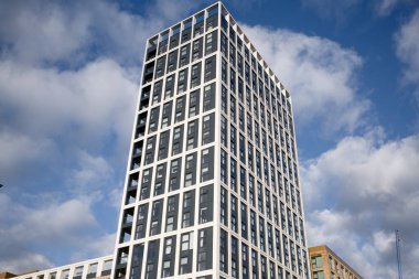 Glasgow İngiltere 'deki modern yükseliş öğrenci evleri.