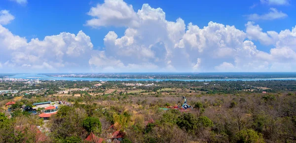 Stucco Dipinse Come Grande Serpente Sulle Montagne Lungo Fiume Mekong — Foto Stock