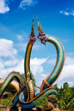Udon Thani, Tayland - 21 Haziran 2021: Pra kai keaw wang nakin 'de büyük bir yılan olarak resmedildi, Ban Don Swan, Phen District, Udon Thani, Tayland.