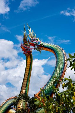 Udon Thani, Tayland - 21 Haziran 2021: Pra kai keaw wang nakin 'de büyük bir yılan olarak resmedildi, Ban Don Swan, Phen District, Udon Thani, Tayland.