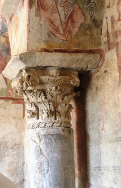 Açık çalışma dekorasyonu sütunu