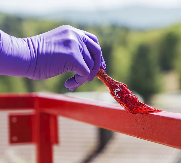 Dipingere con un pennello — Foto Stock