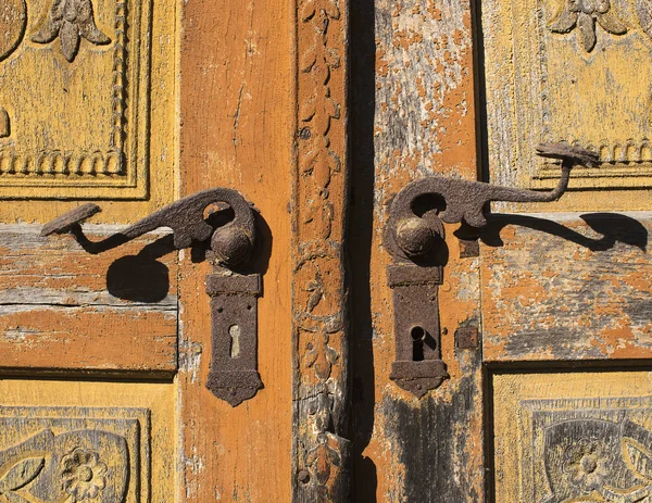 Rustic old door — Stock Photo, Image