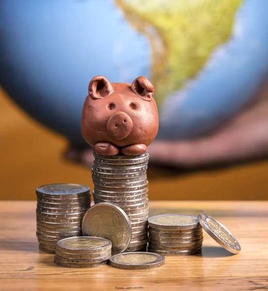 Brown piggy bank — Stock Photo, Image