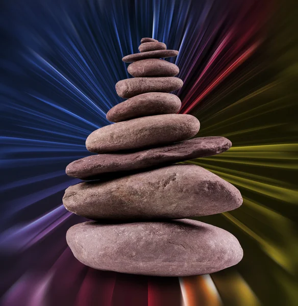 균형 잡힌된 돌 탑 — 스톡 사진