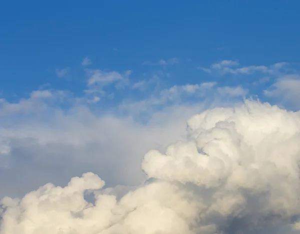 Por encima de las nubes — Foto de Stock