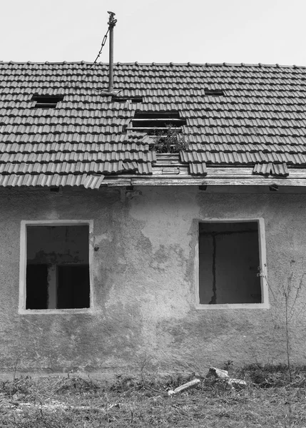 Abandoned house — Stock Photo, Image