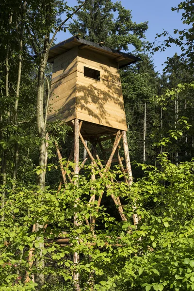 Nieuw huis van de jager — Stockfoto