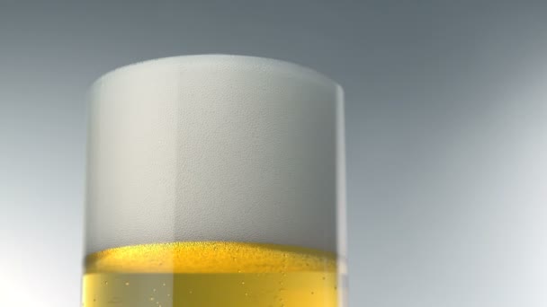 Espuma de cerveza y burbujas en vidrio — Vídeos de Stock