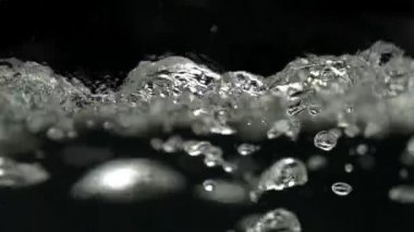 çaydanlık su kaynar