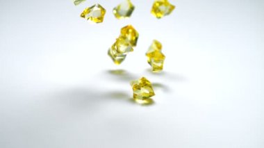 Renkli akrilik taş düşürme