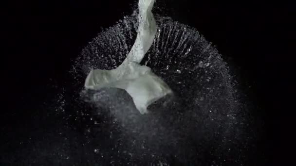 Popping globo de agua — Vídeos de Stock